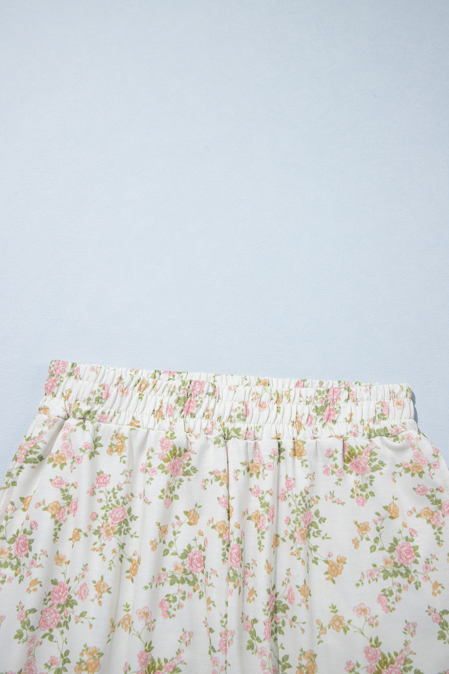 Beige Floral Print Long Sleeve Shift Top Pocketed Shorts 2pcs Set - Imagen 10