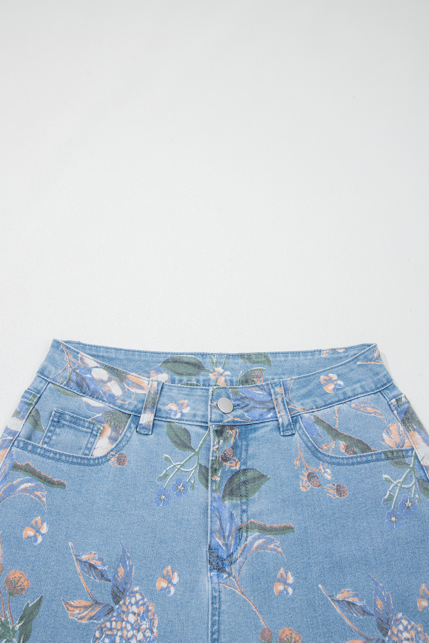 Sky Blue Retro Floral Print Frayed Hem Shift Jeans - Image 6
