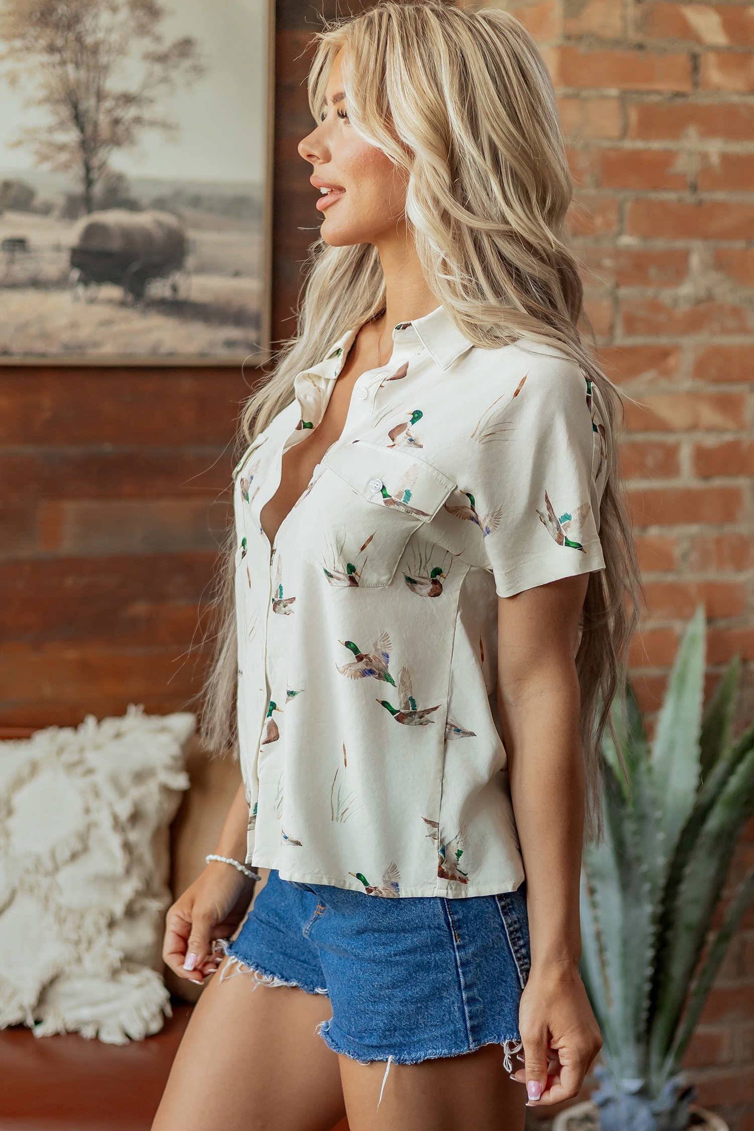 White Mallard Printed Button Flap Pocket Short Sleeve Shirt - Image 3