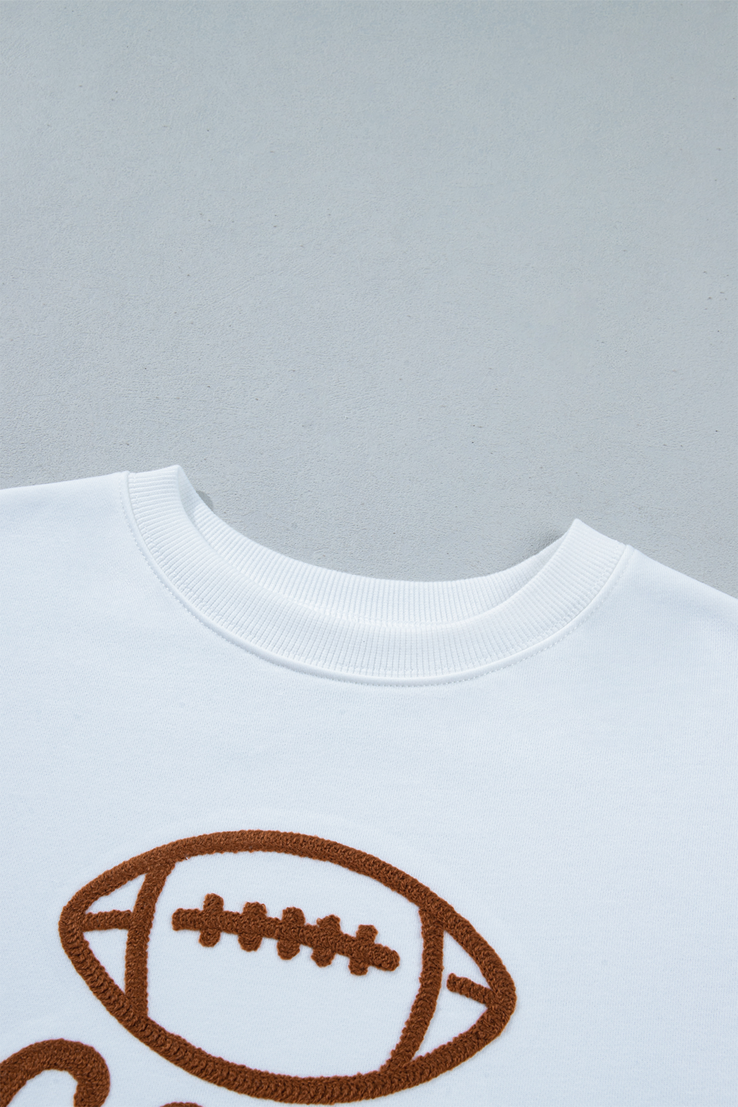 White Embroidered Slogan Game Day Rugby Pattern Crewneck Sweatshirt - Imagen 8