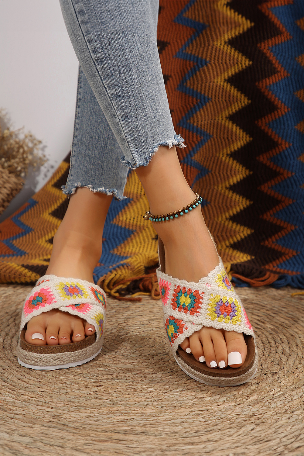 White Geometric Woven Crisscross Strap Platform Slippers - Imagen 6