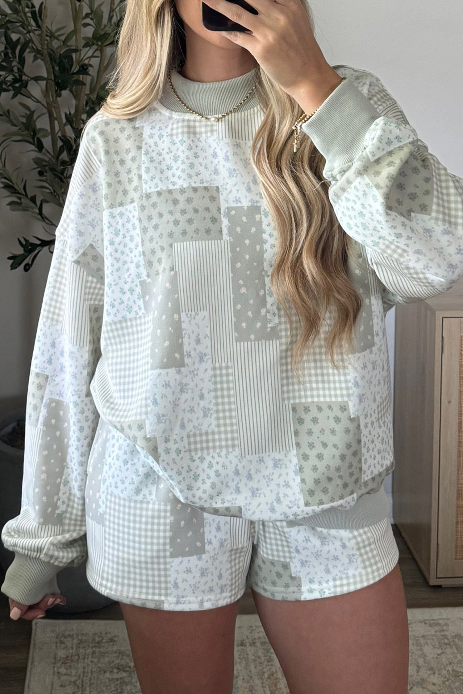 Sky Blue Patchwork Floral Print Drop Shoulder Baggy Pullover Drawstring Shorts Set - Image 7