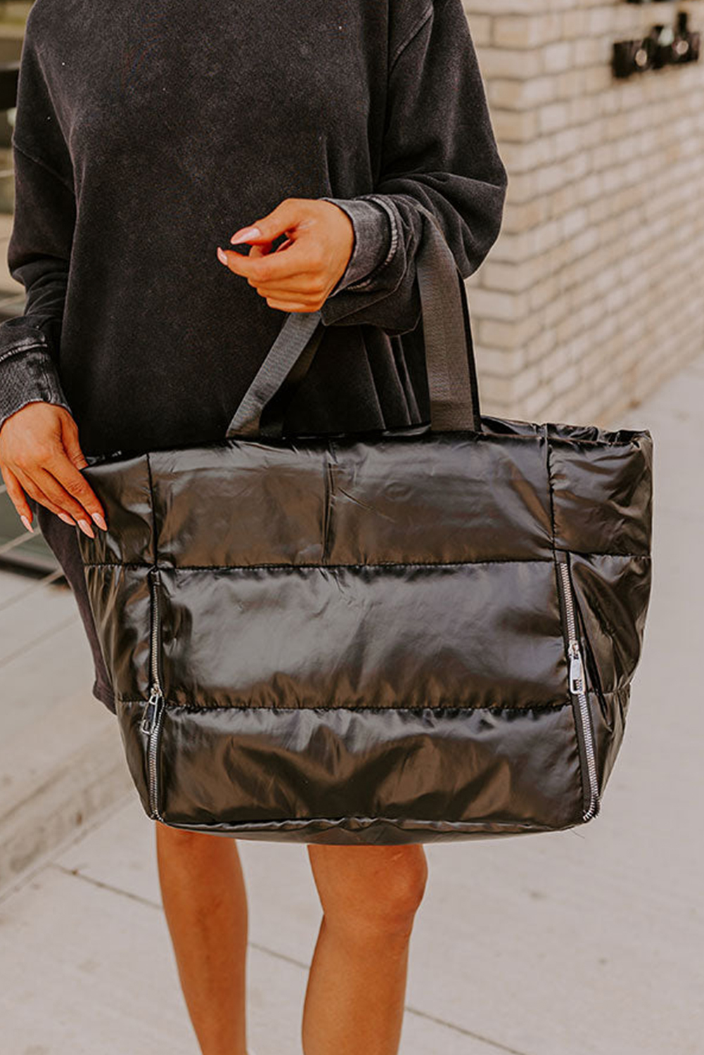Black Solid Zipper Puffer Large Tote Bag - Image 5
