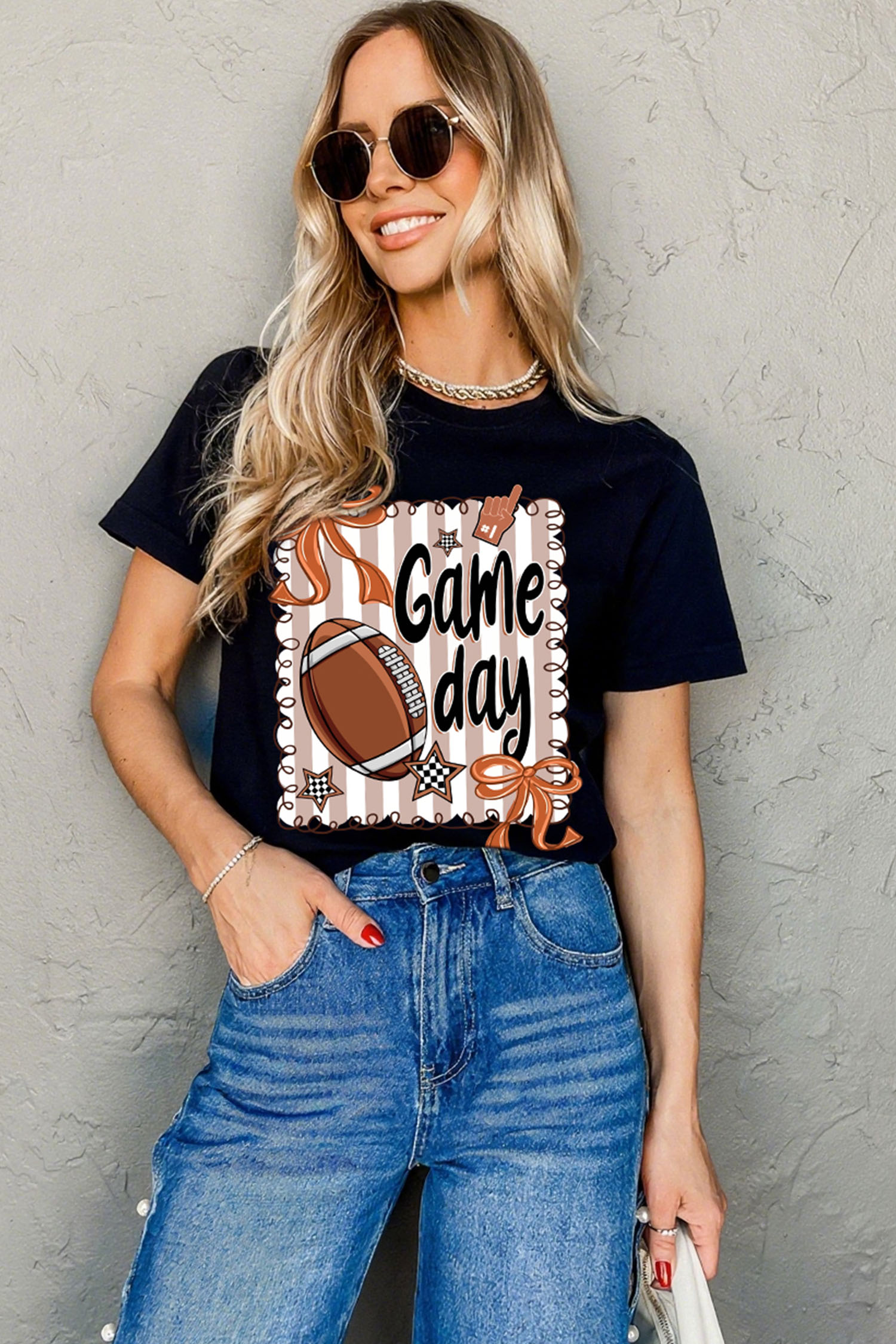 Black Casual Game Day Football Striped Tee - Imagen 6